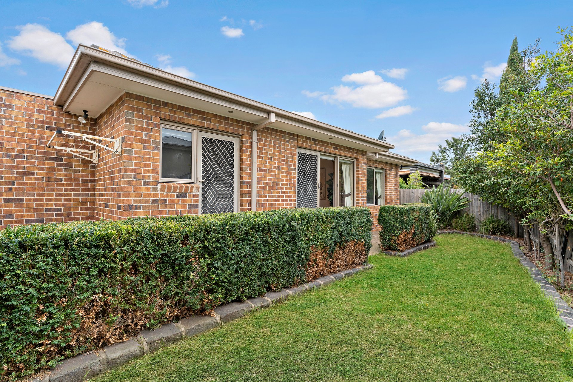 99A Haldane Road, Niddrie image 1