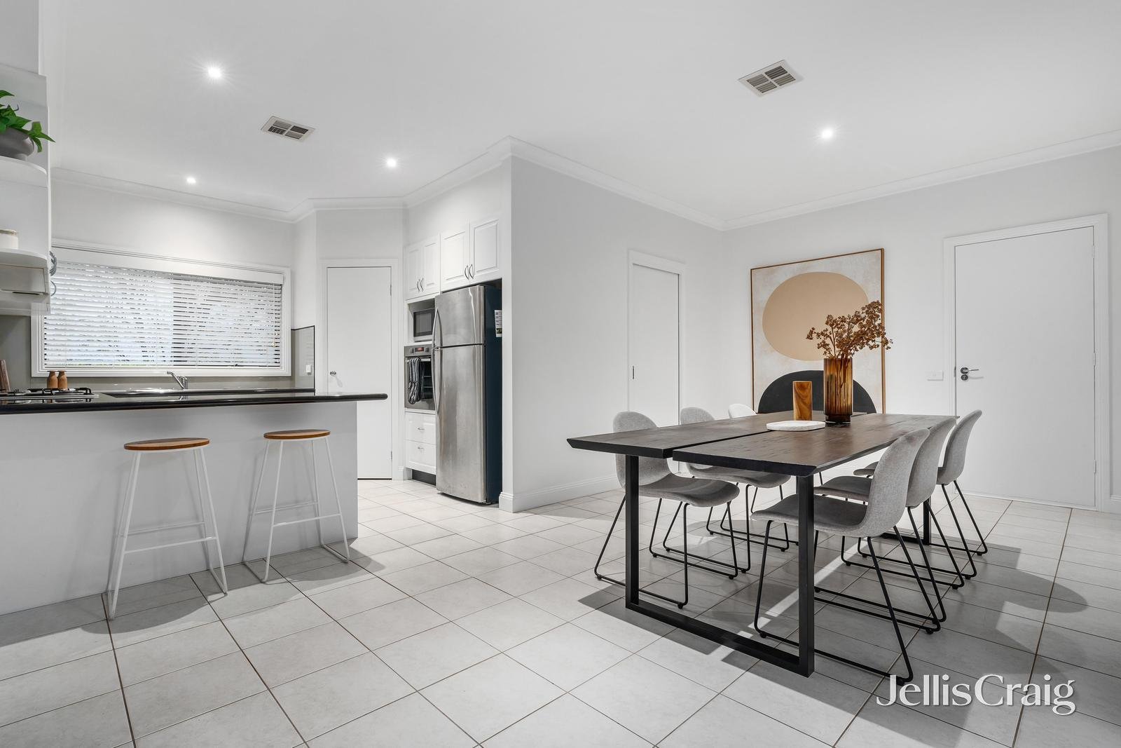 9a Burwah Avenue, Brighton East image 5