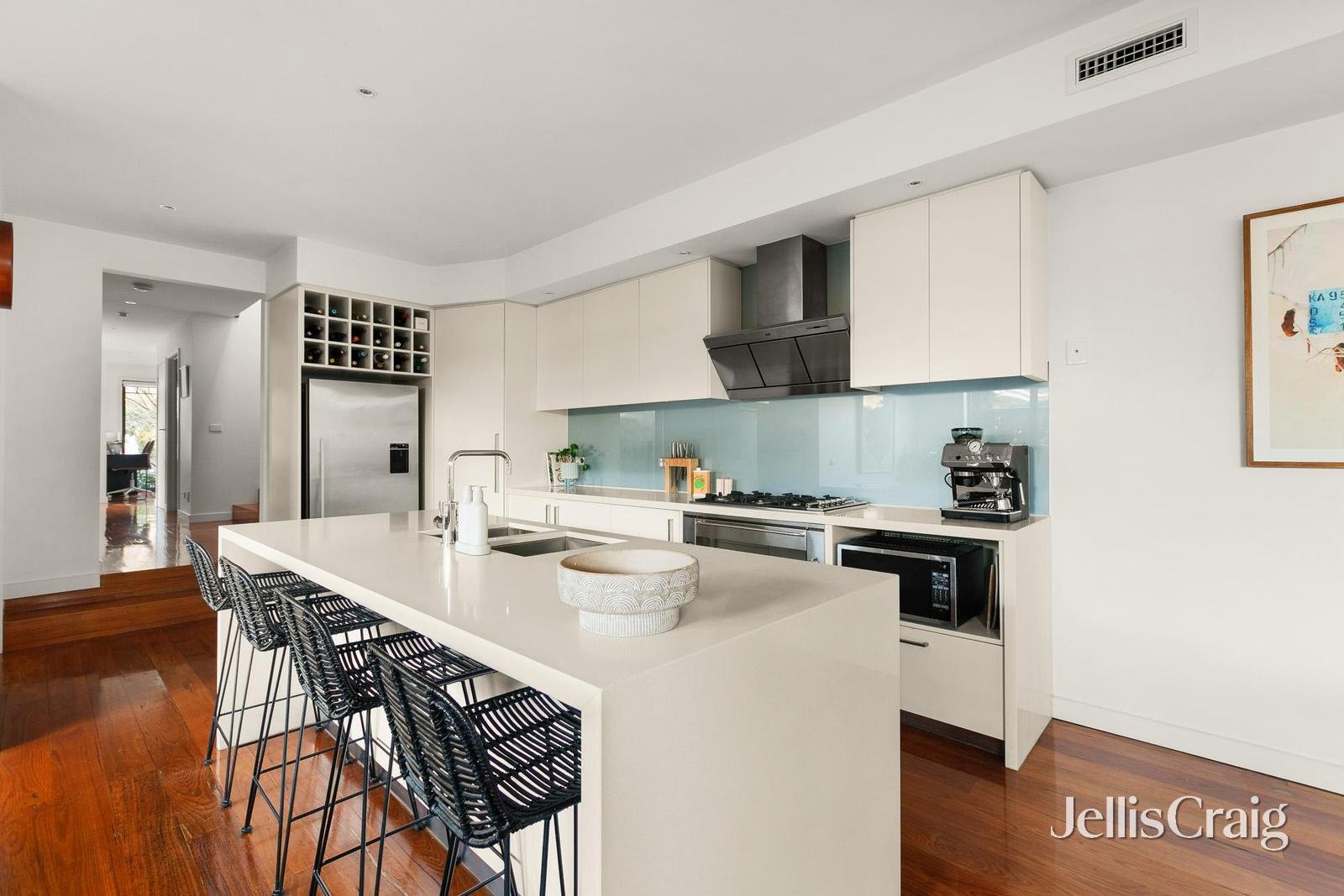 9a Churchill Avenue, Cheltenham image 3
