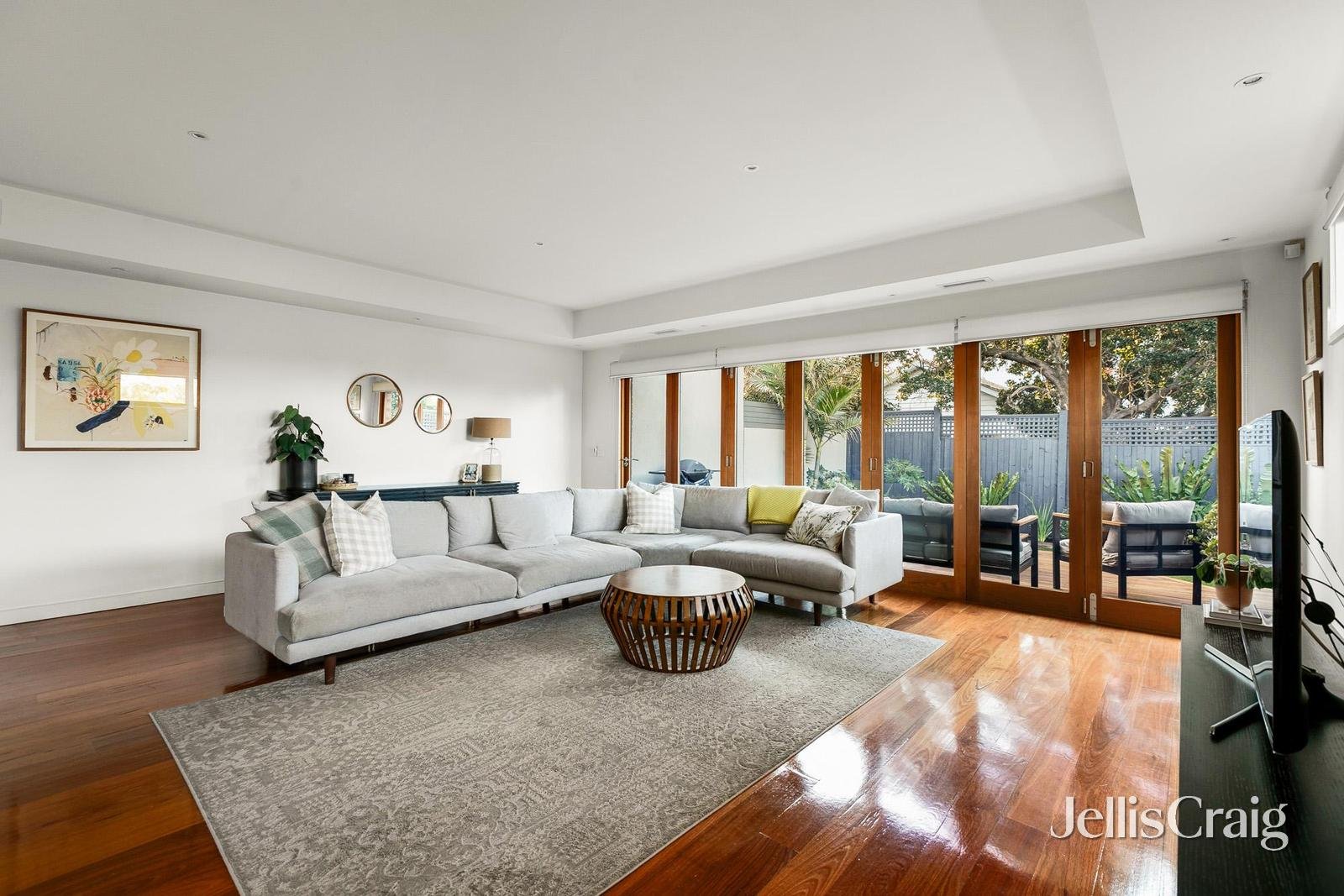 9a Churchill Avenue, Cheltenham image 4