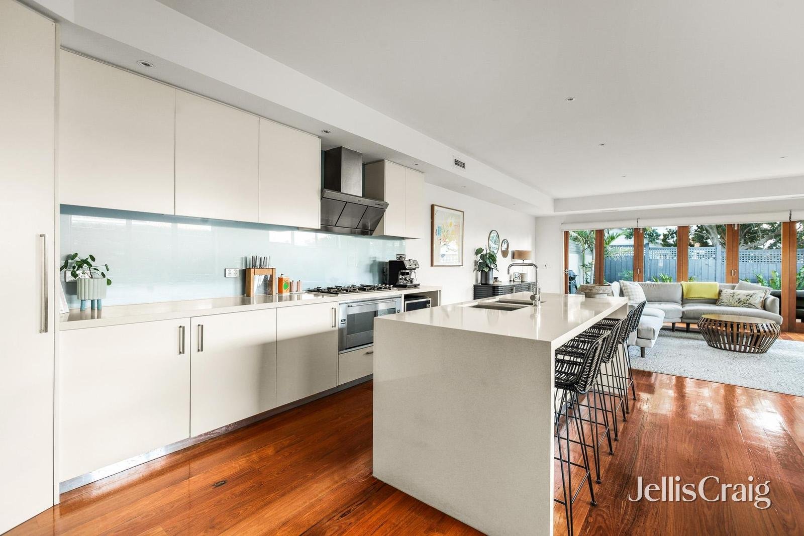 9a Churchill Avenue, Cheltenham image 5