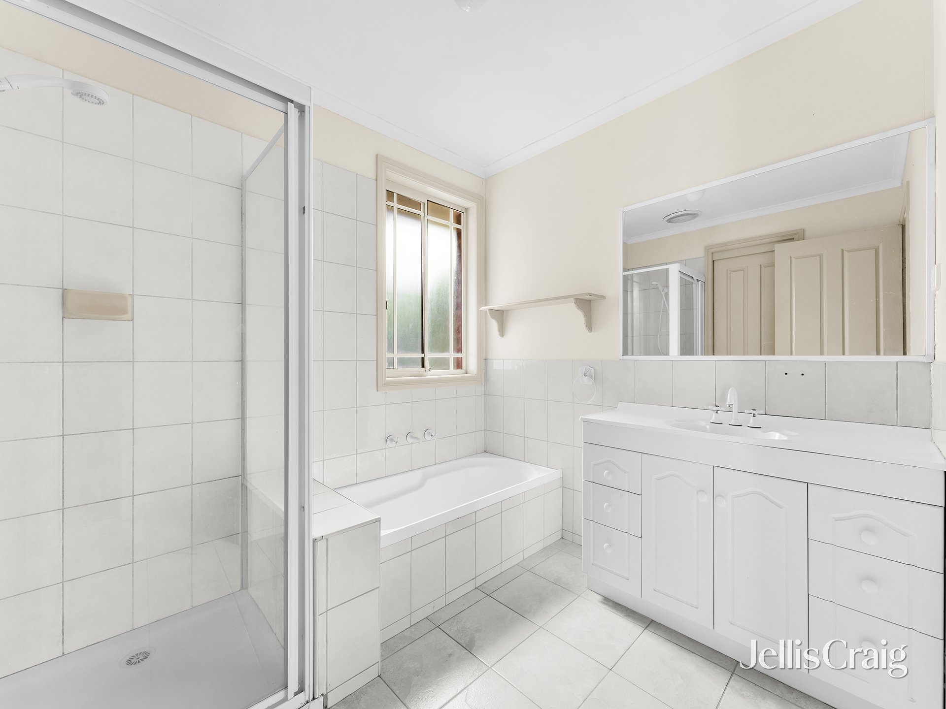 9A Emerald Street, Ringwood image 6