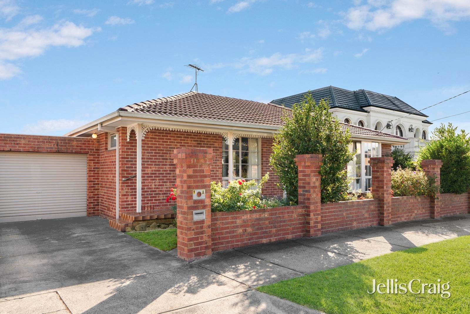 9A Ian Grove, Mount&nbsp;Waverley image 1
