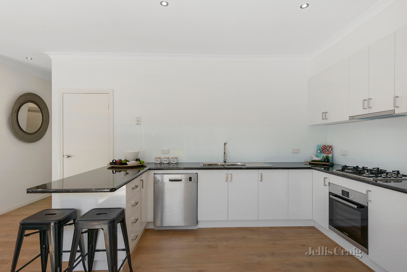 9A Mary Avenue, Heidelberg Heights image 6