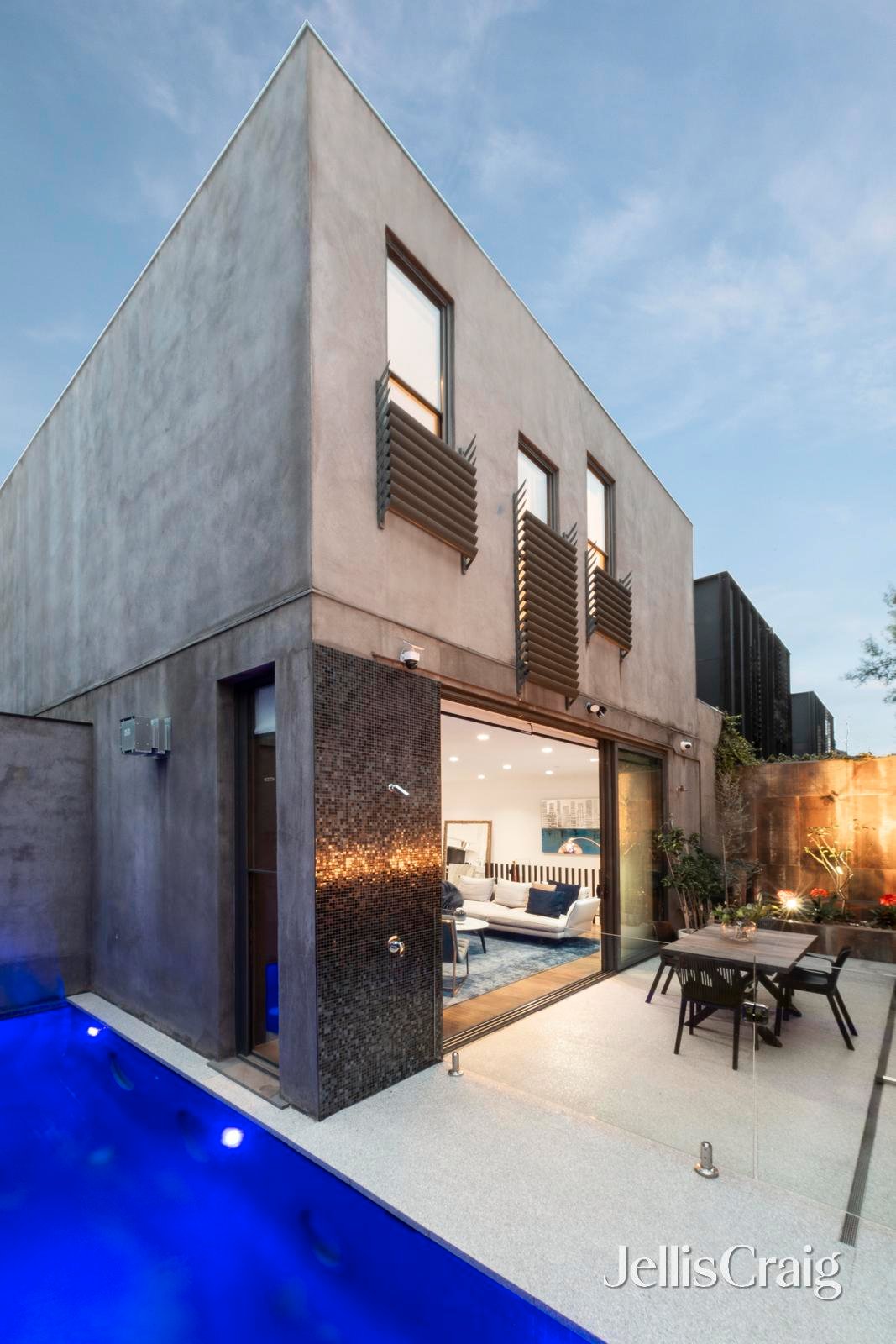9A Moffat Street, South Yarra image 19