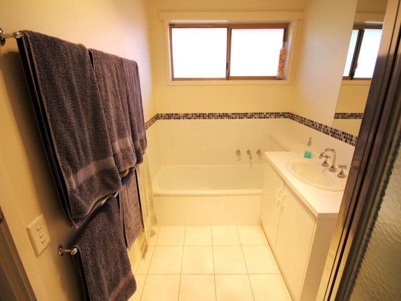 9a. Murray Street, Newington image 12