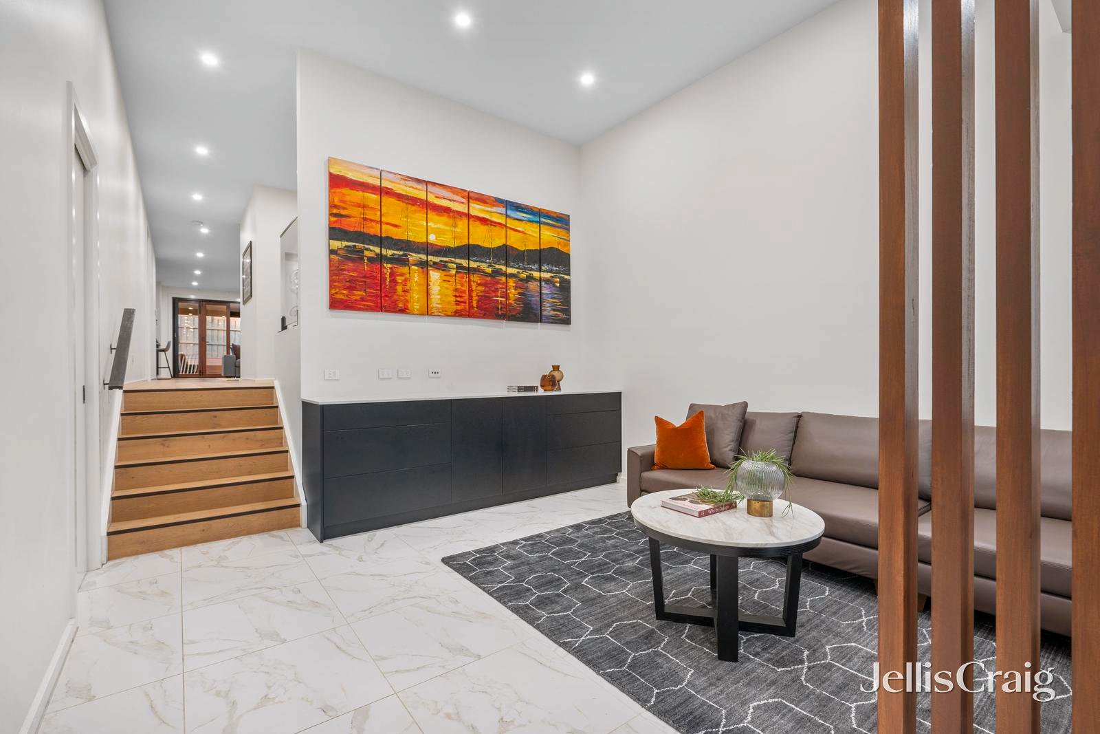 9a Sweetland Road, Box Hill image 3