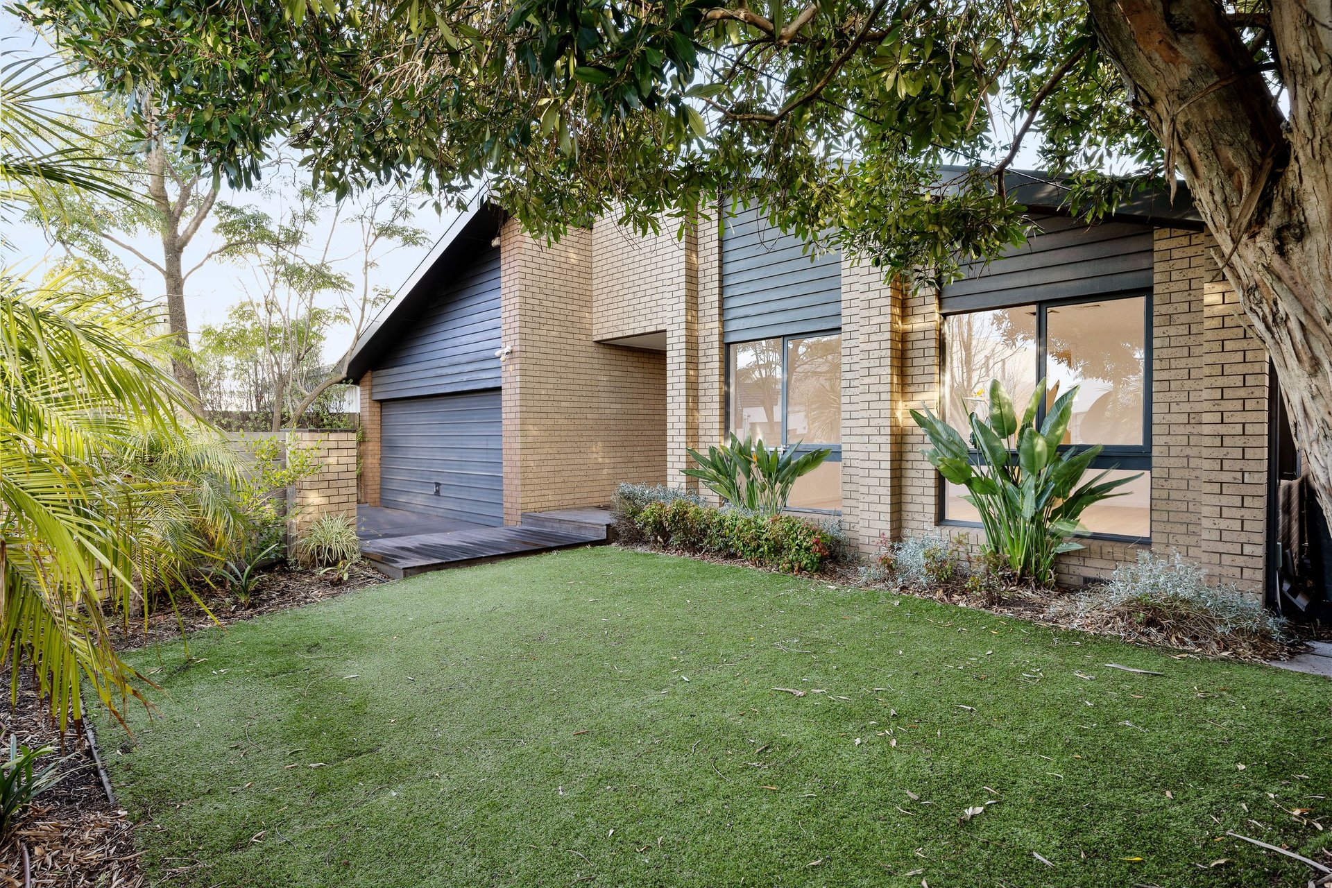Property Gallery - Main Image
