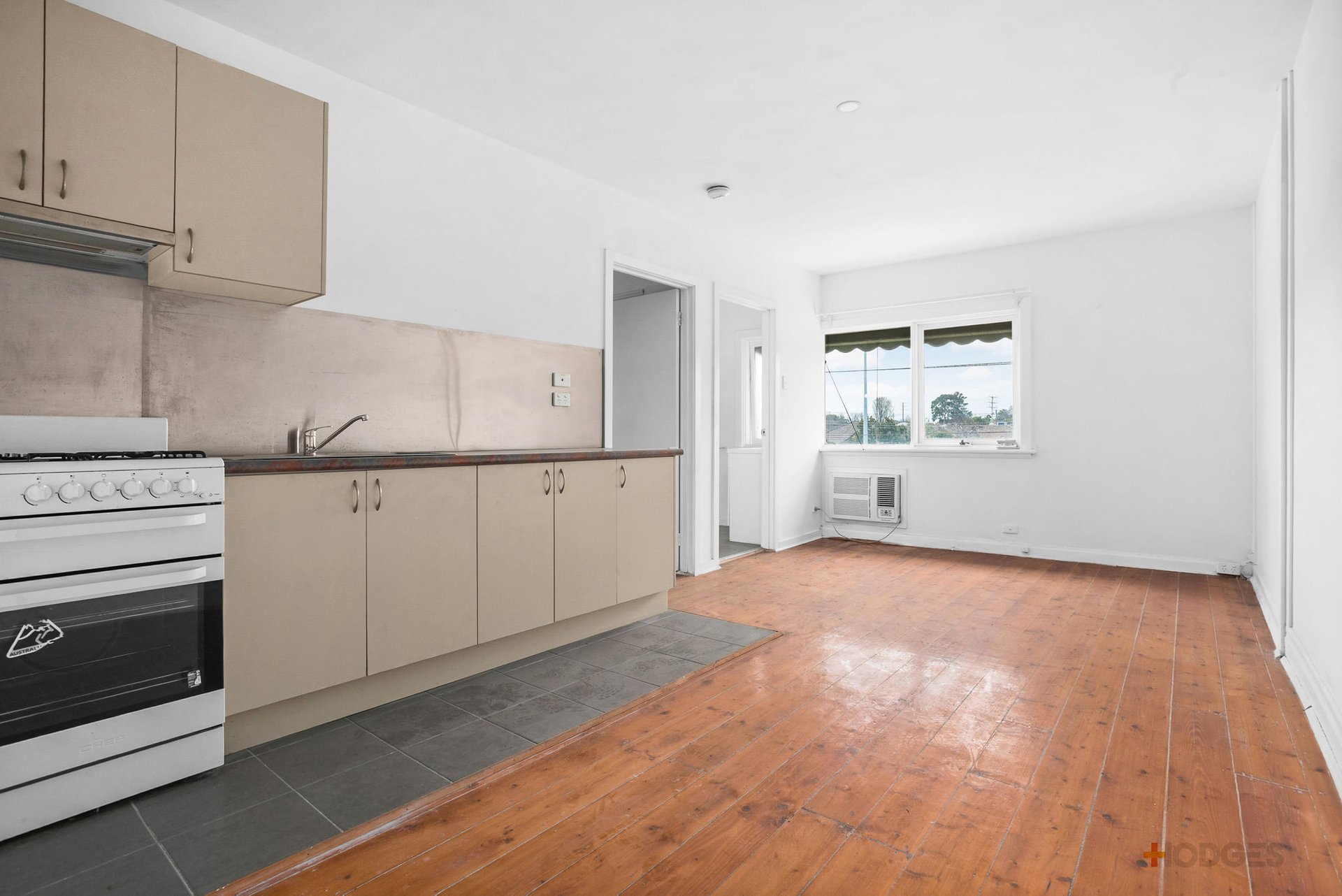 A/112 Nepean Highway Mentone