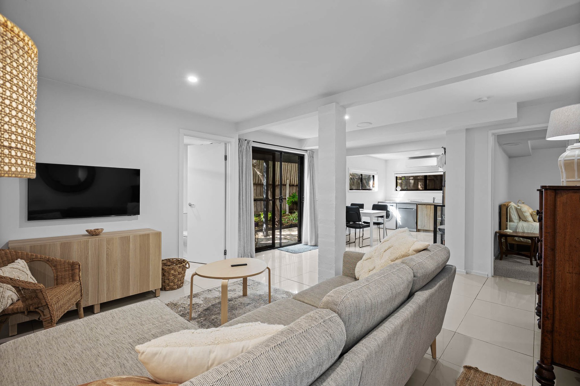 a/17 Northcote Terrace, Mornington image 5