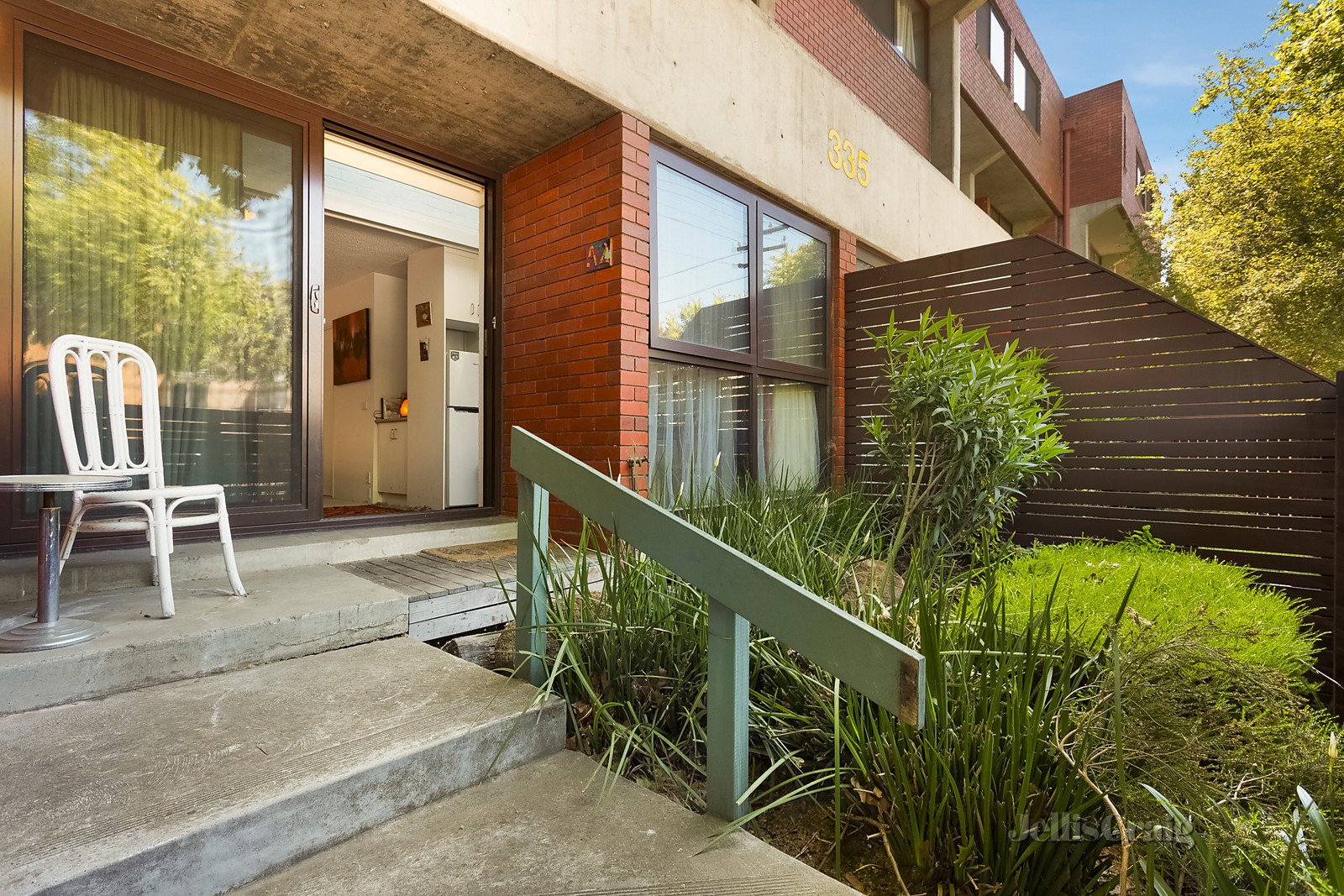 A2/335 Abbotsford Street, North Melbourne image 2