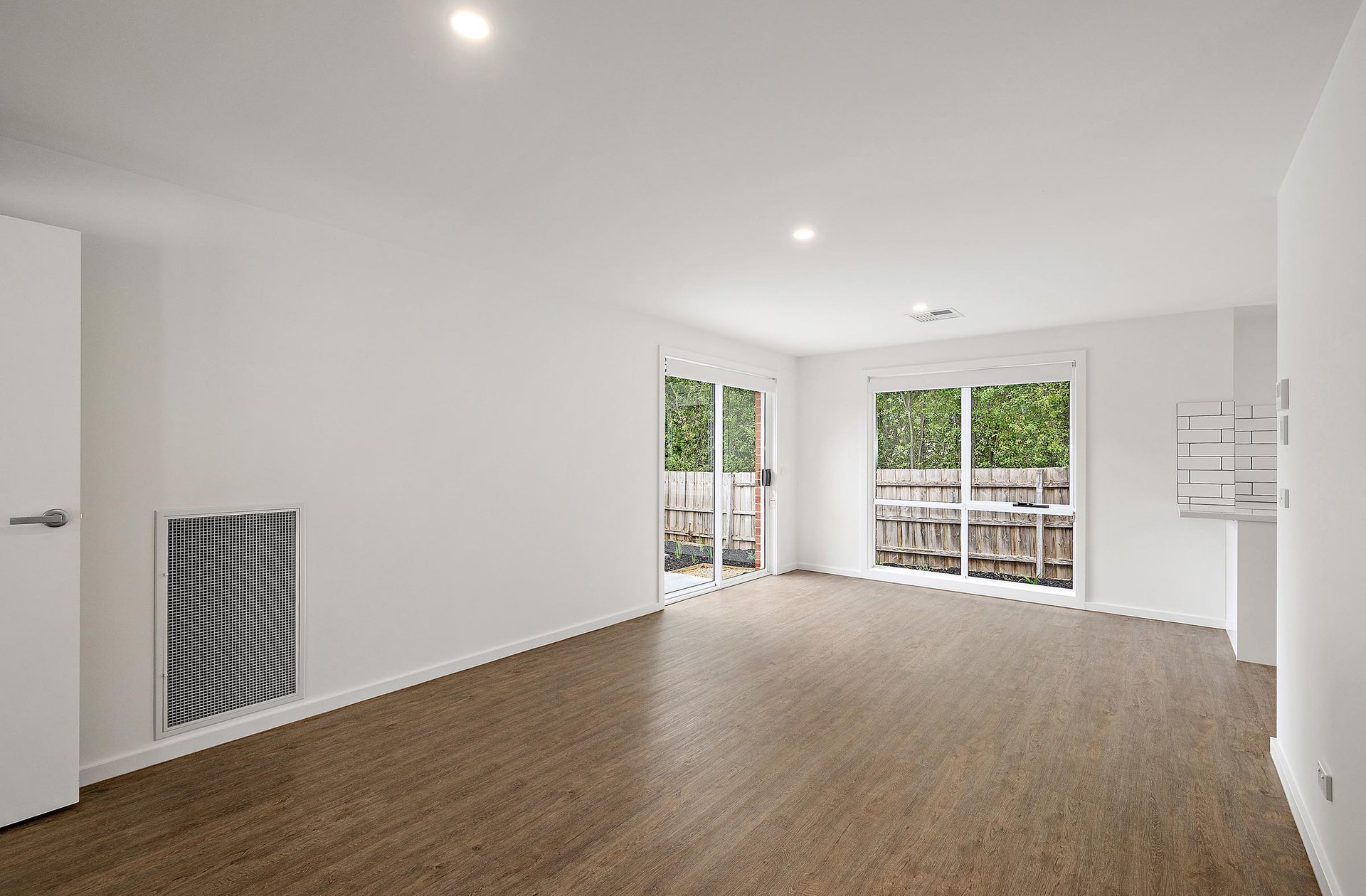 A/24 Zina Grove, Mooroolbark image 9