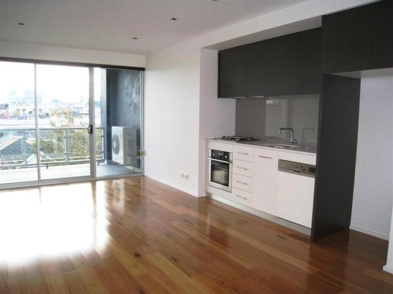 Property Gallery - Main Image