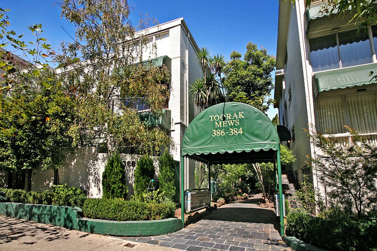 Property Gallery Thumbnail 2