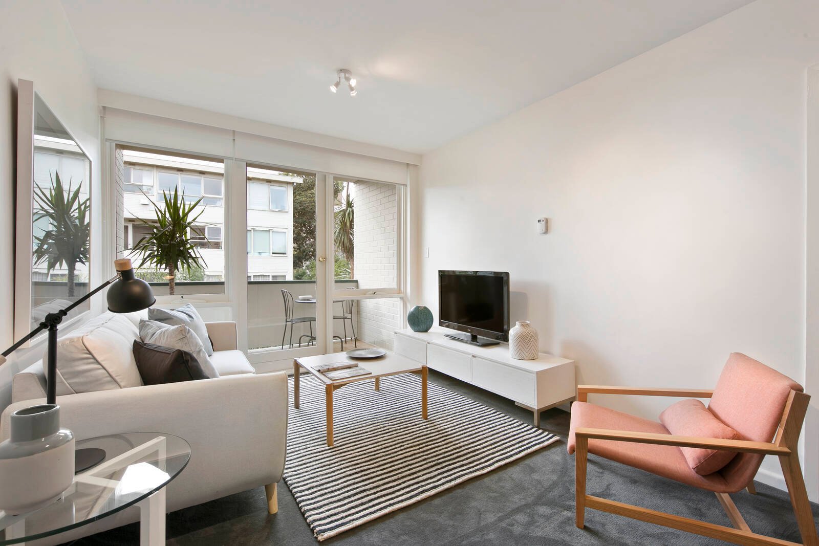 Property Gallery Thumbnail 4