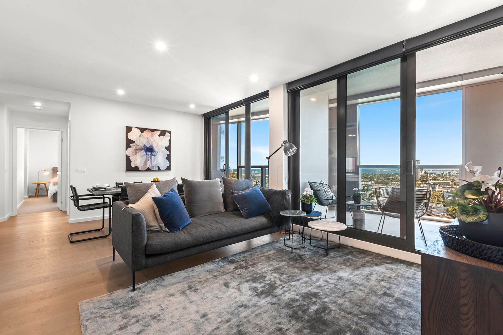 Property Gallery - Main Image
