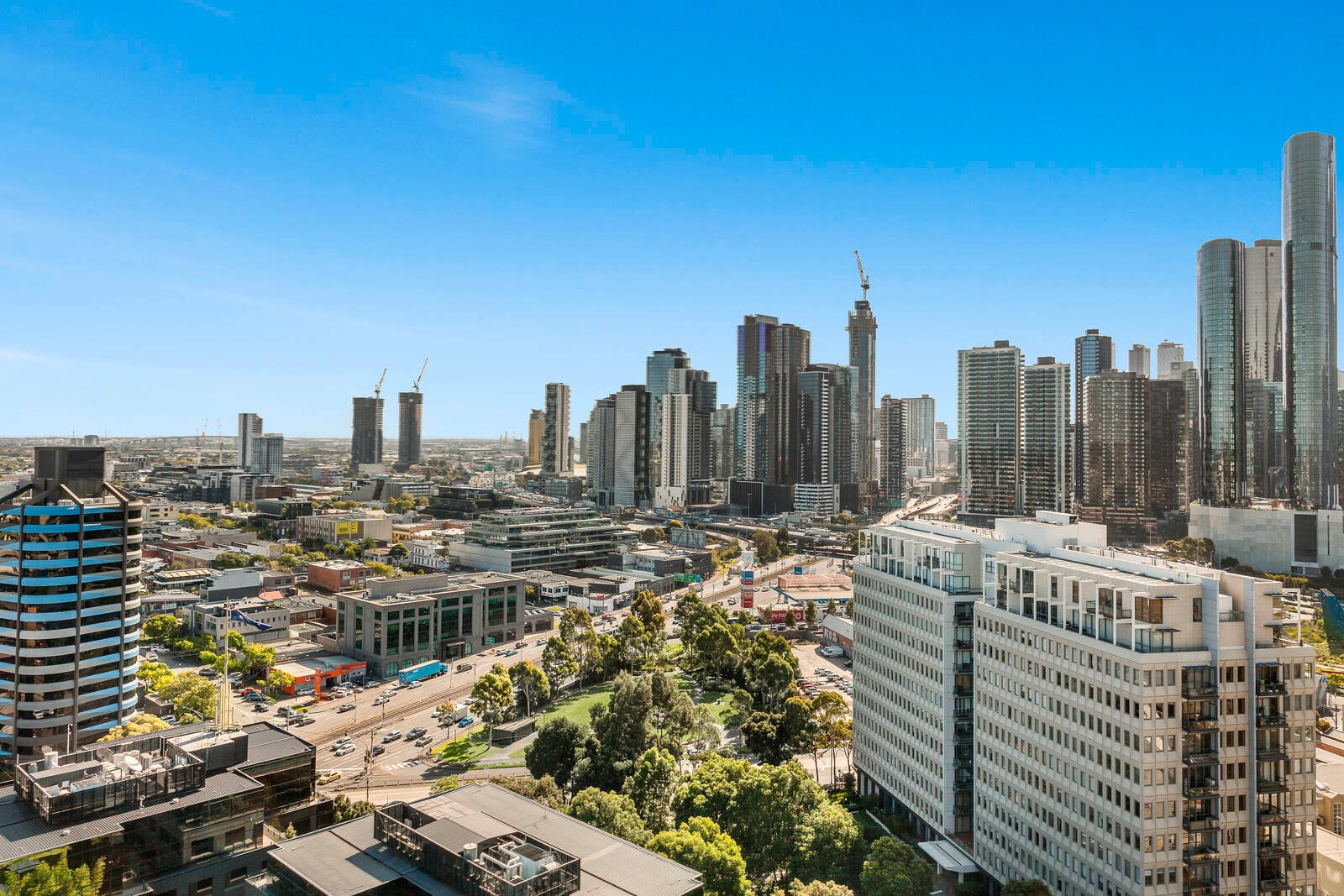 Property Gallery Thumbnail 8