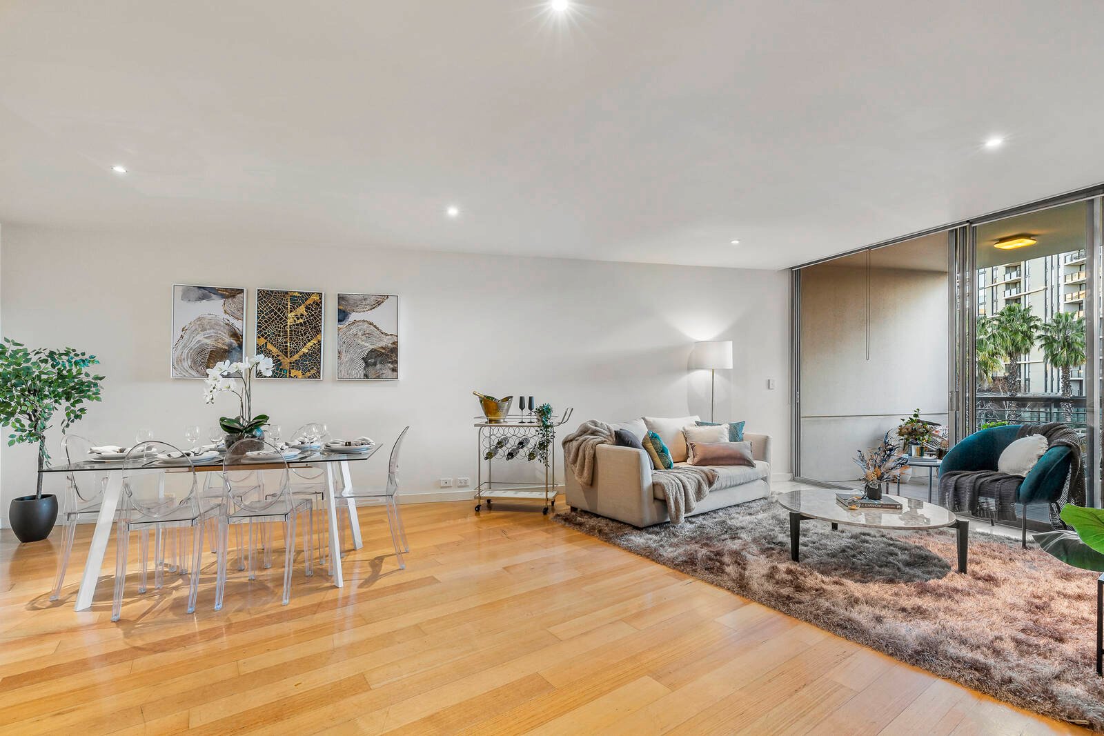 Property Gallery Thumbnail 4