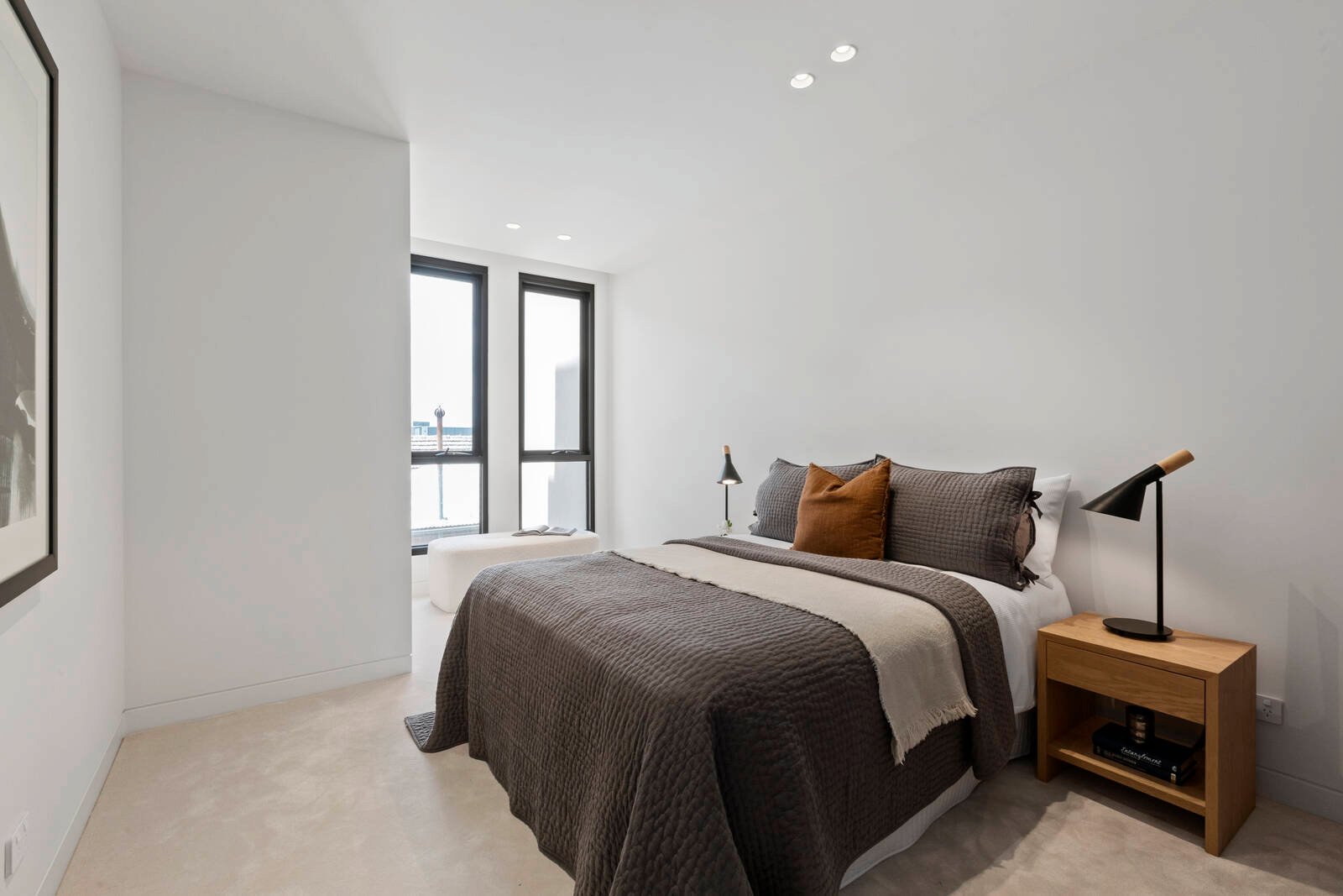 Property Gallery Thumbnail 7
