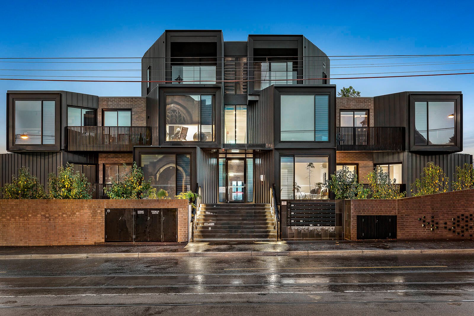 Property Gallery - Main Image