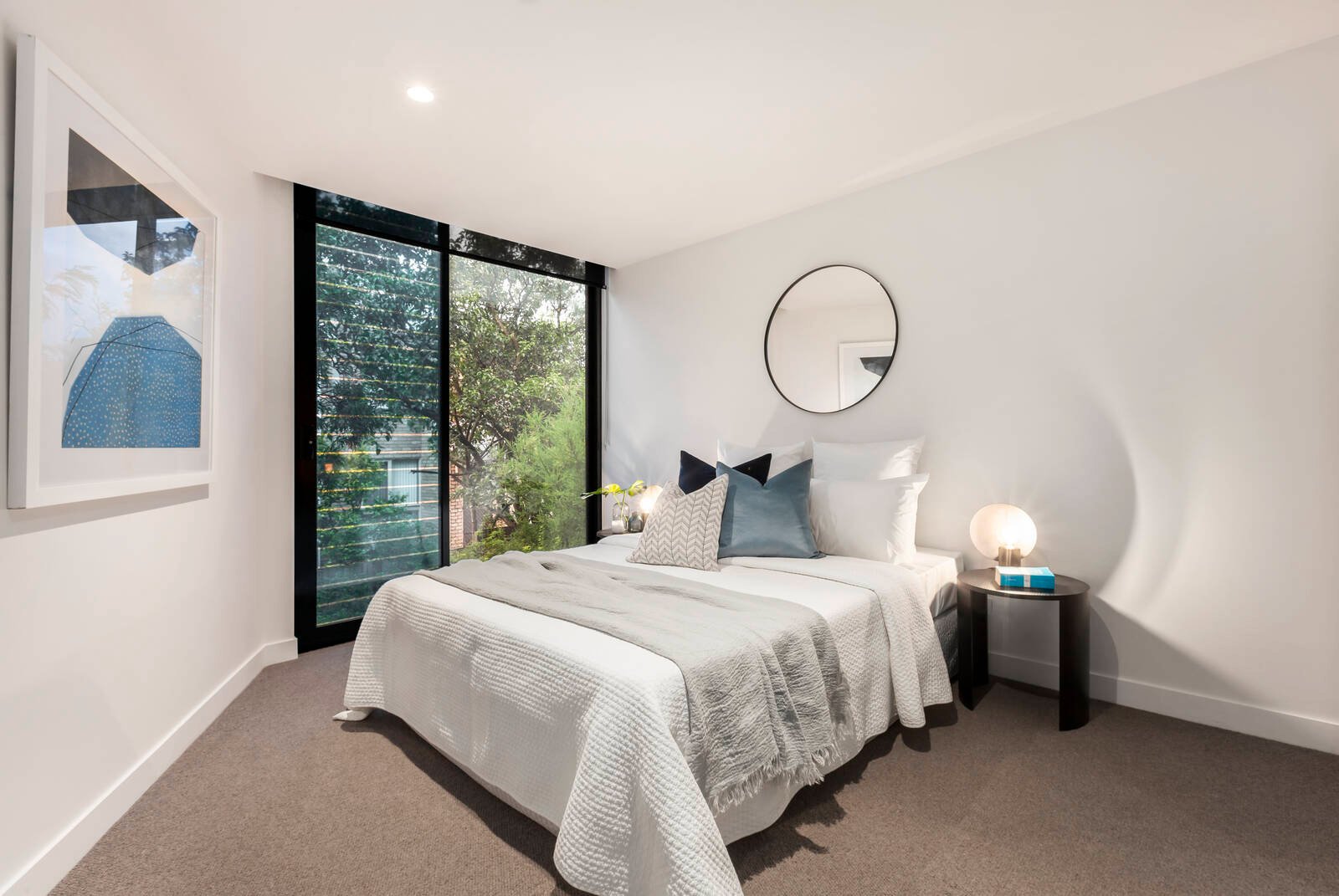 Property Gallery Thumbnail 8