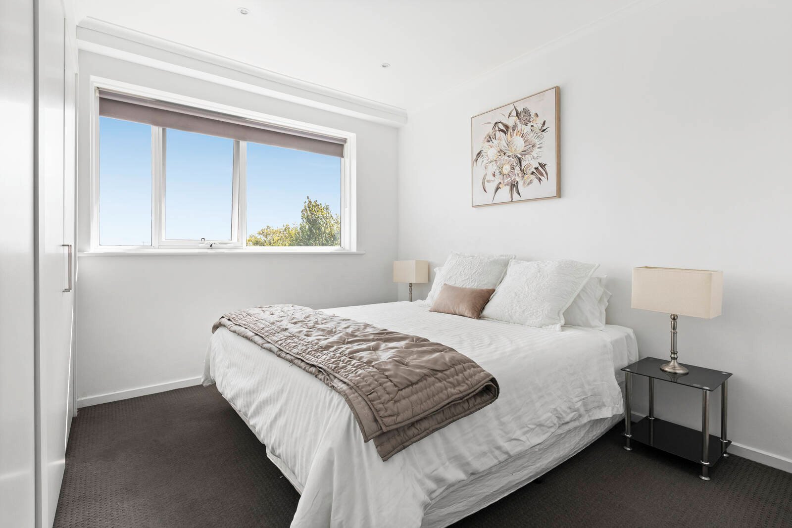 Property Gallery Thumbnail 7