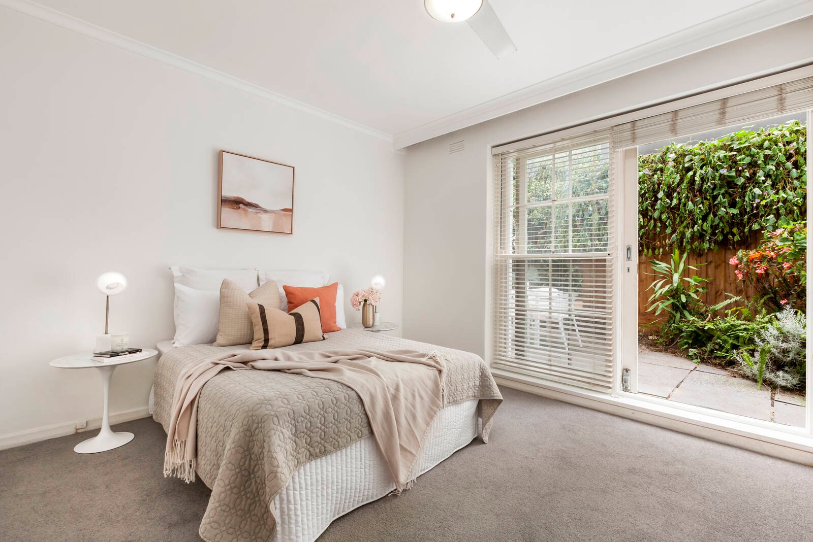 Property Gallery Thumbnail 11