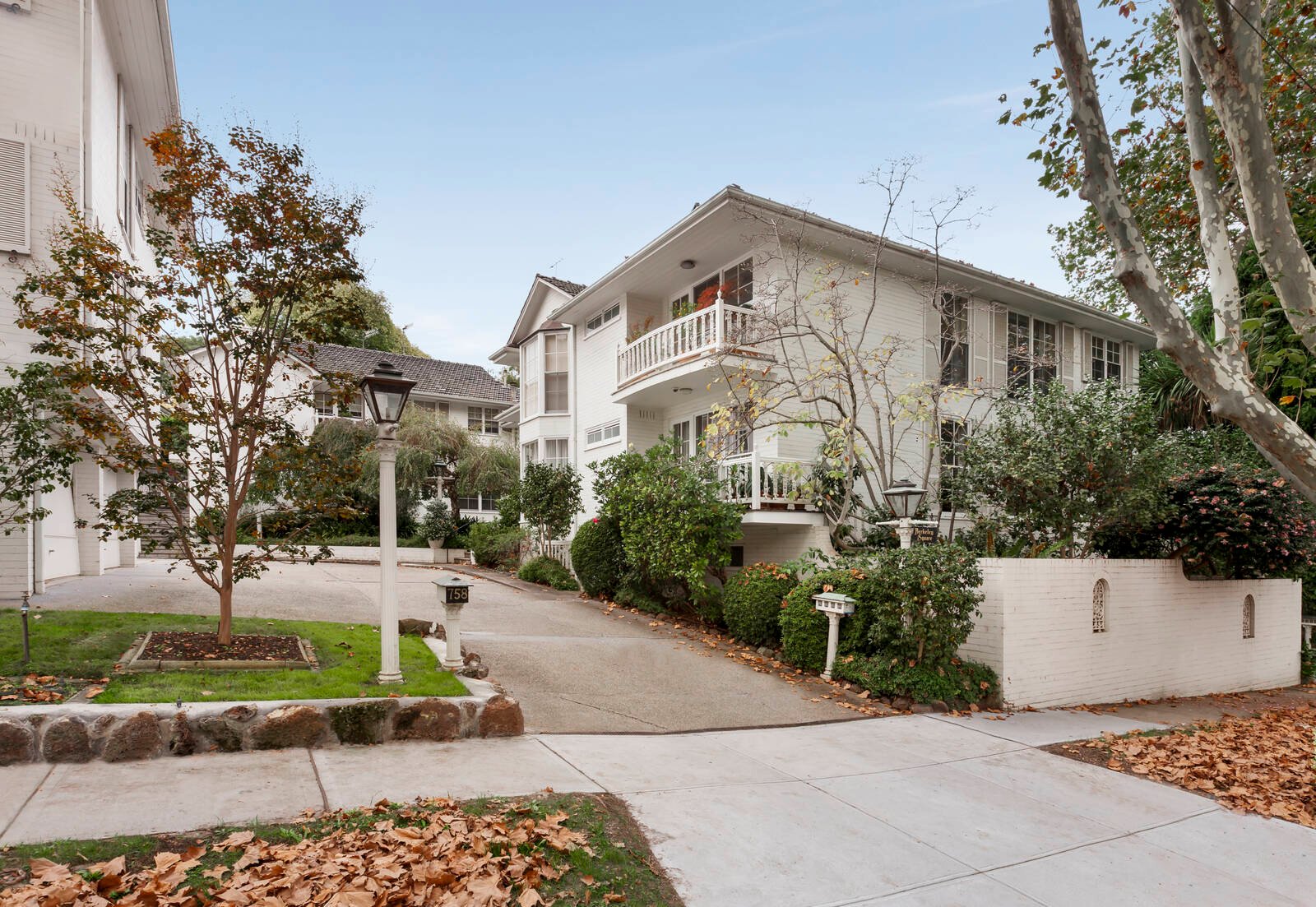Property Gallery Thumbnail 14