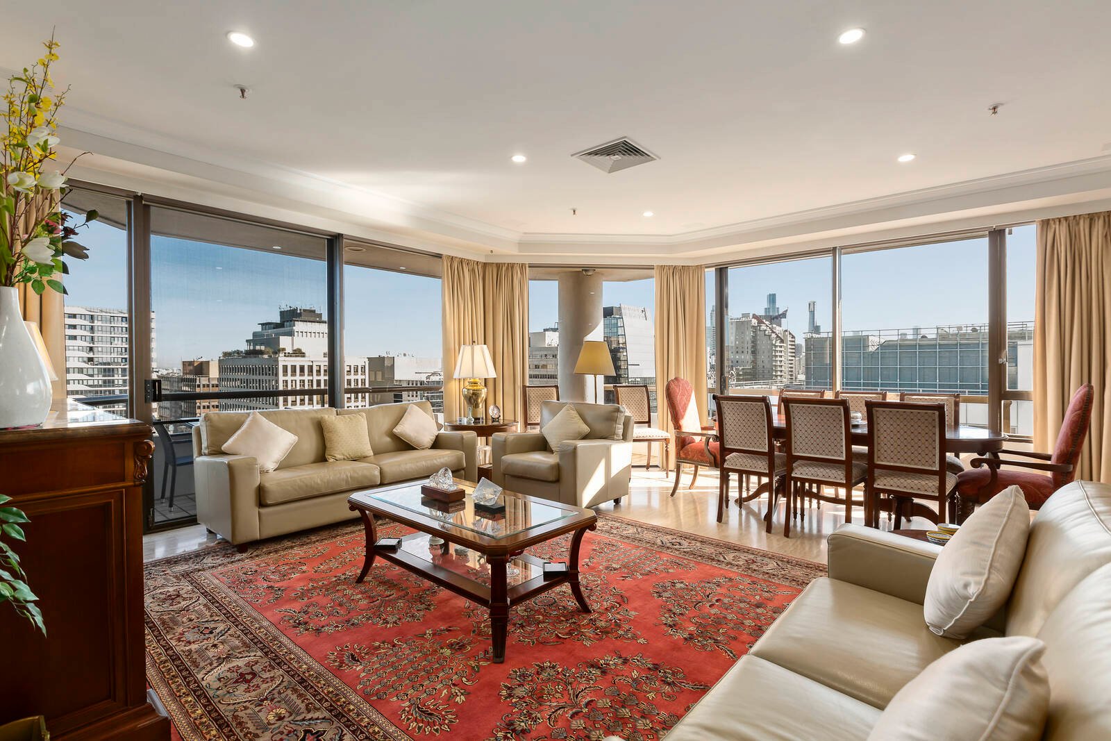 Property Gallery - Main Image