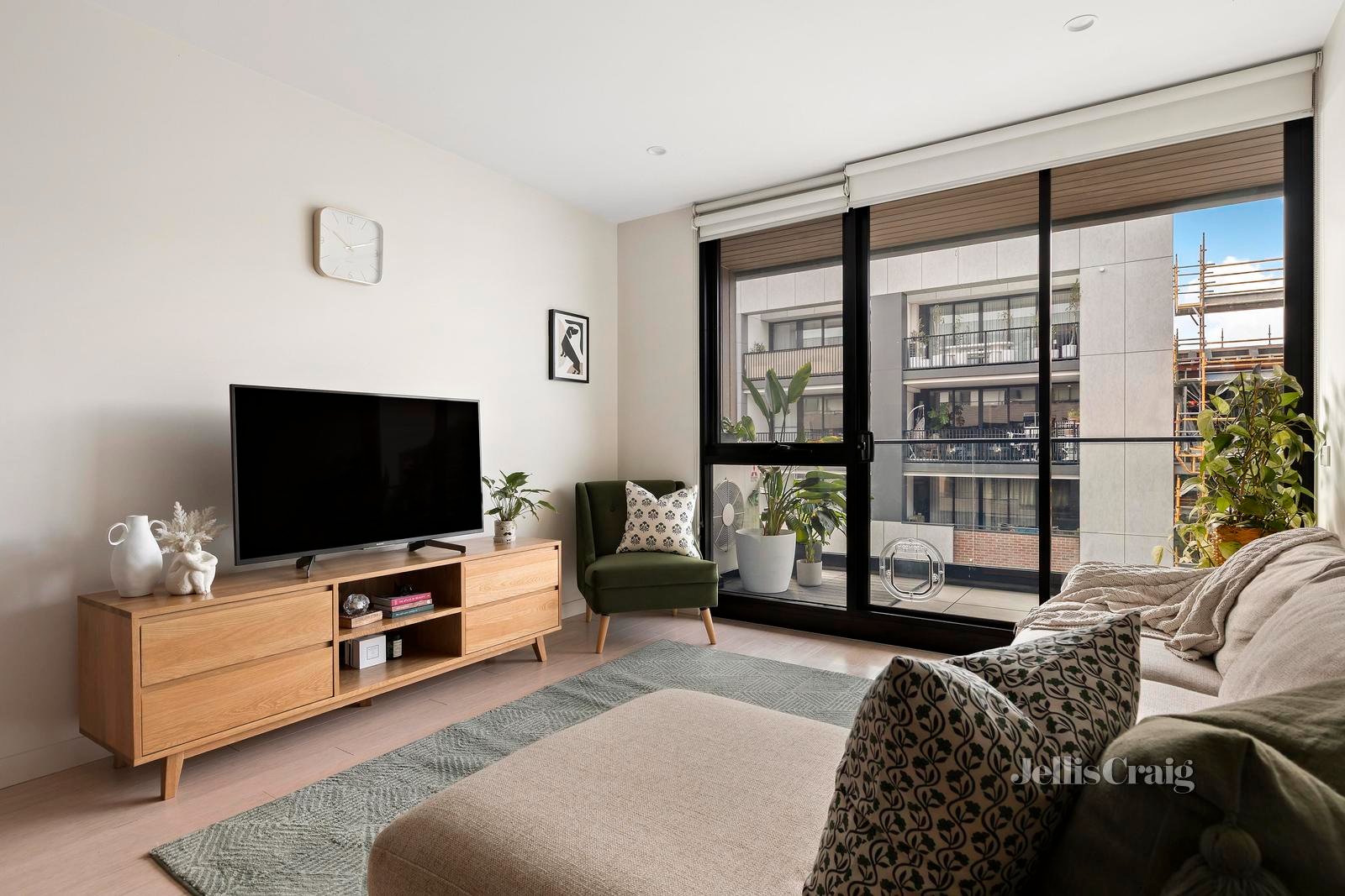 B209/55 John Street, Brunswick East image 2