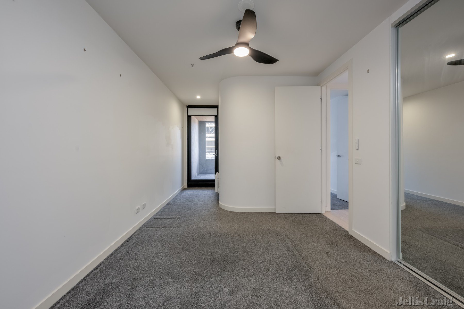 B210/55 John Street, Brunswick East image 3