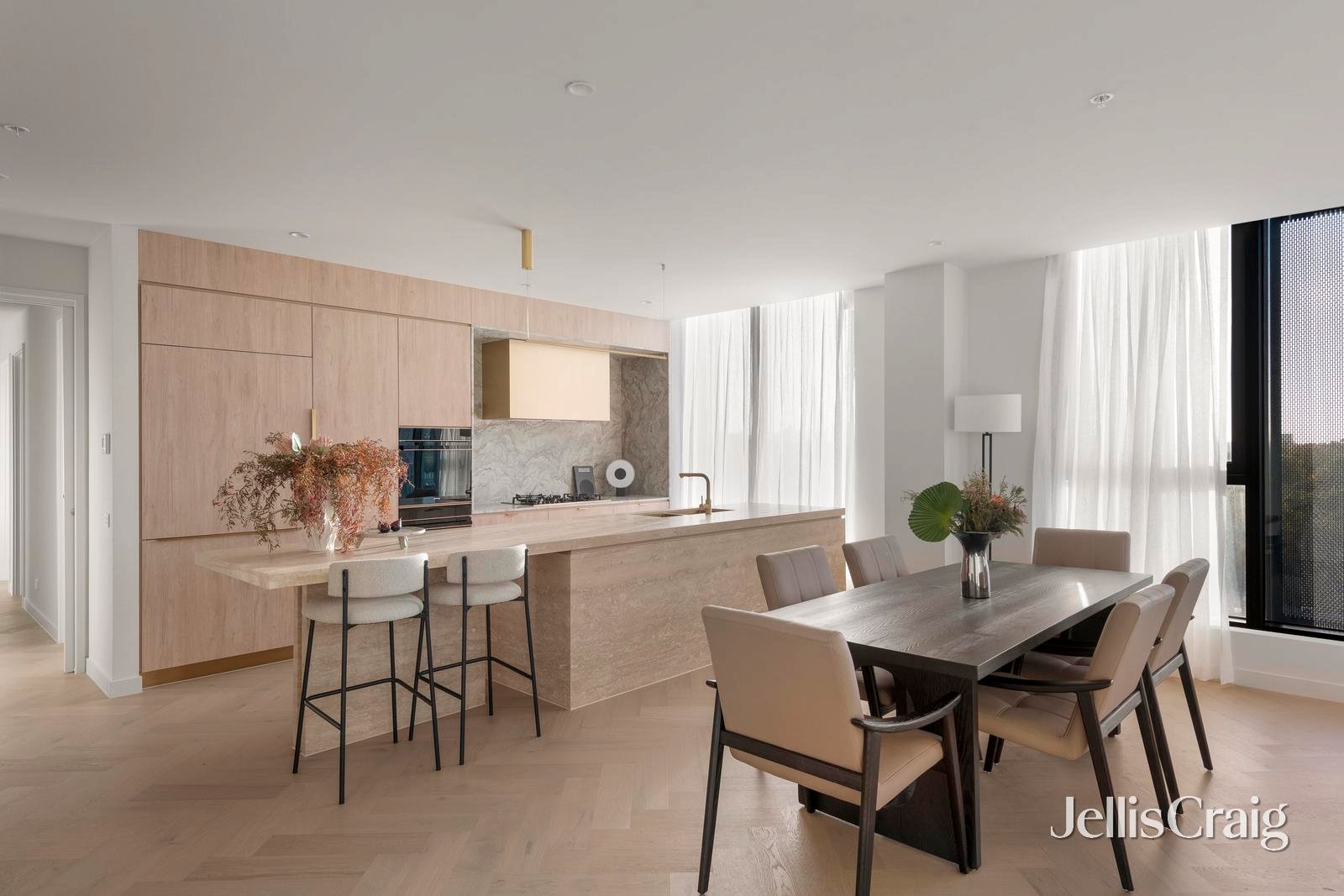 B602/27 Paper Trail, Alphington image 3