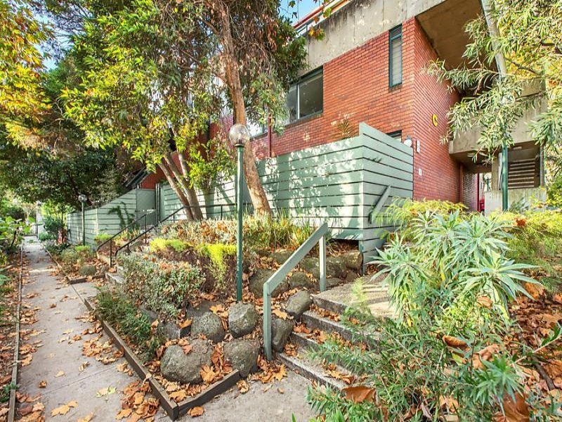 C2/87 Haines Street, North Melbourne image 7