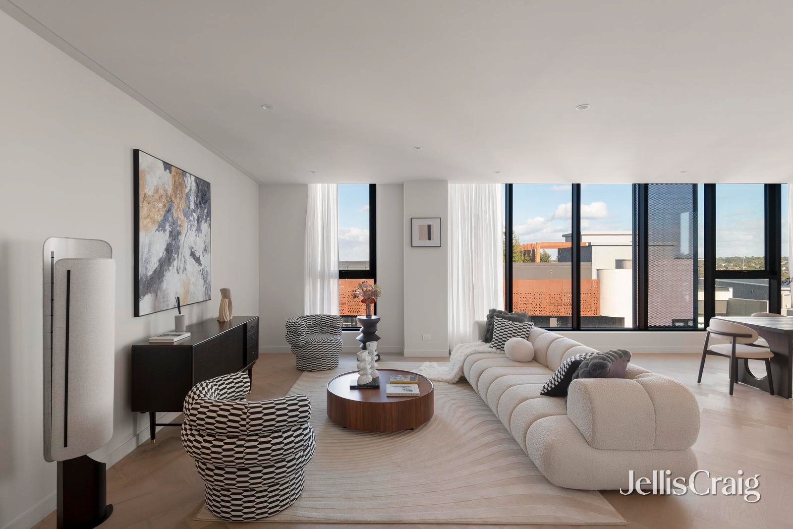 C501/17 Paper Trail, Alphington image 3