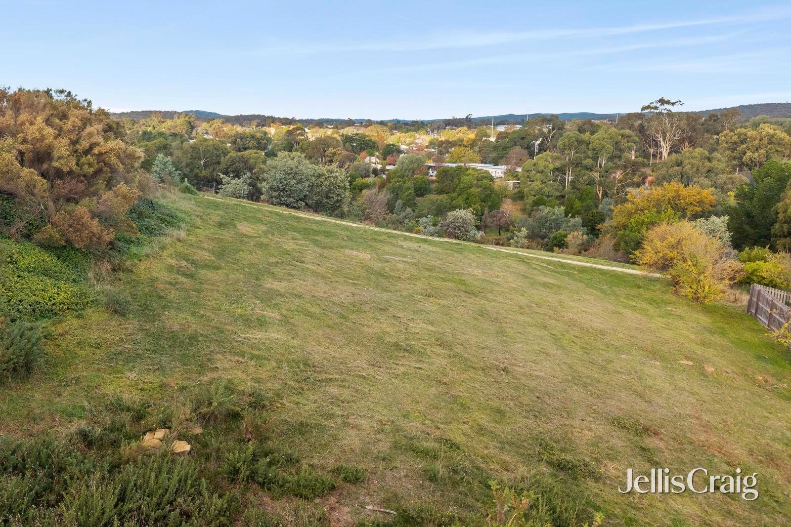 CA 23 Duke Street, Castlemaine image 11