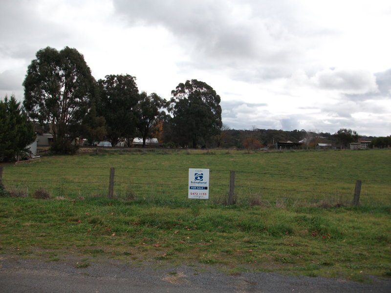 Chapel Street, Campbells Creek image 2