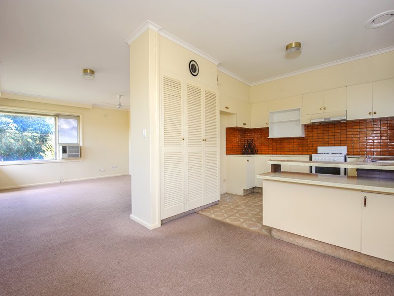 Corner of Toorak Road and Clifton Grove, Hawthorn East image 7