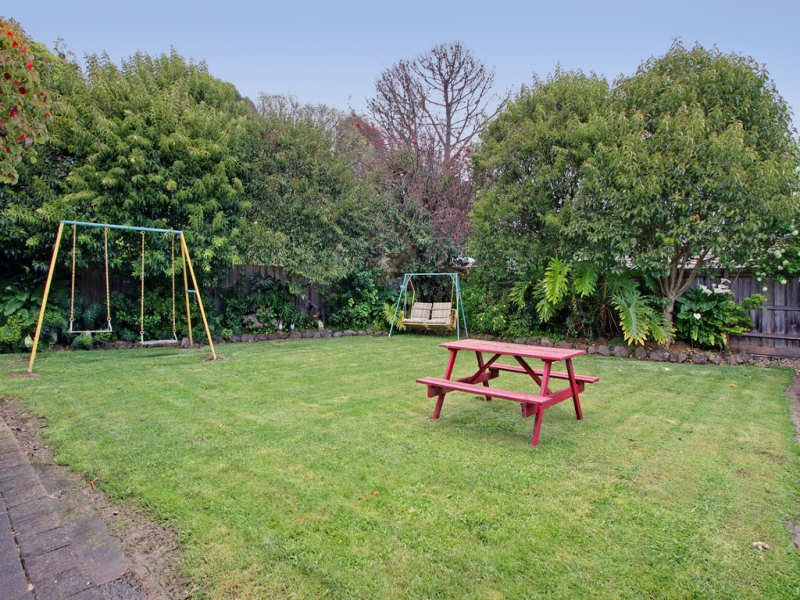 Contact Agent image 10