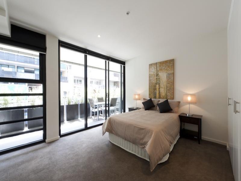 D101,52 Nott Street, Port Melbourne image 3