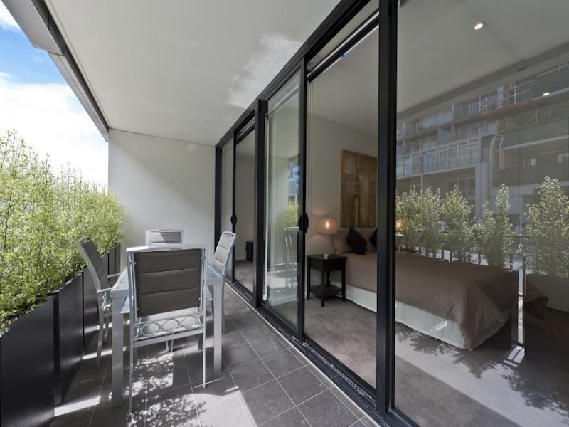 D101,52 Nott Street, Port Melbourne image 4