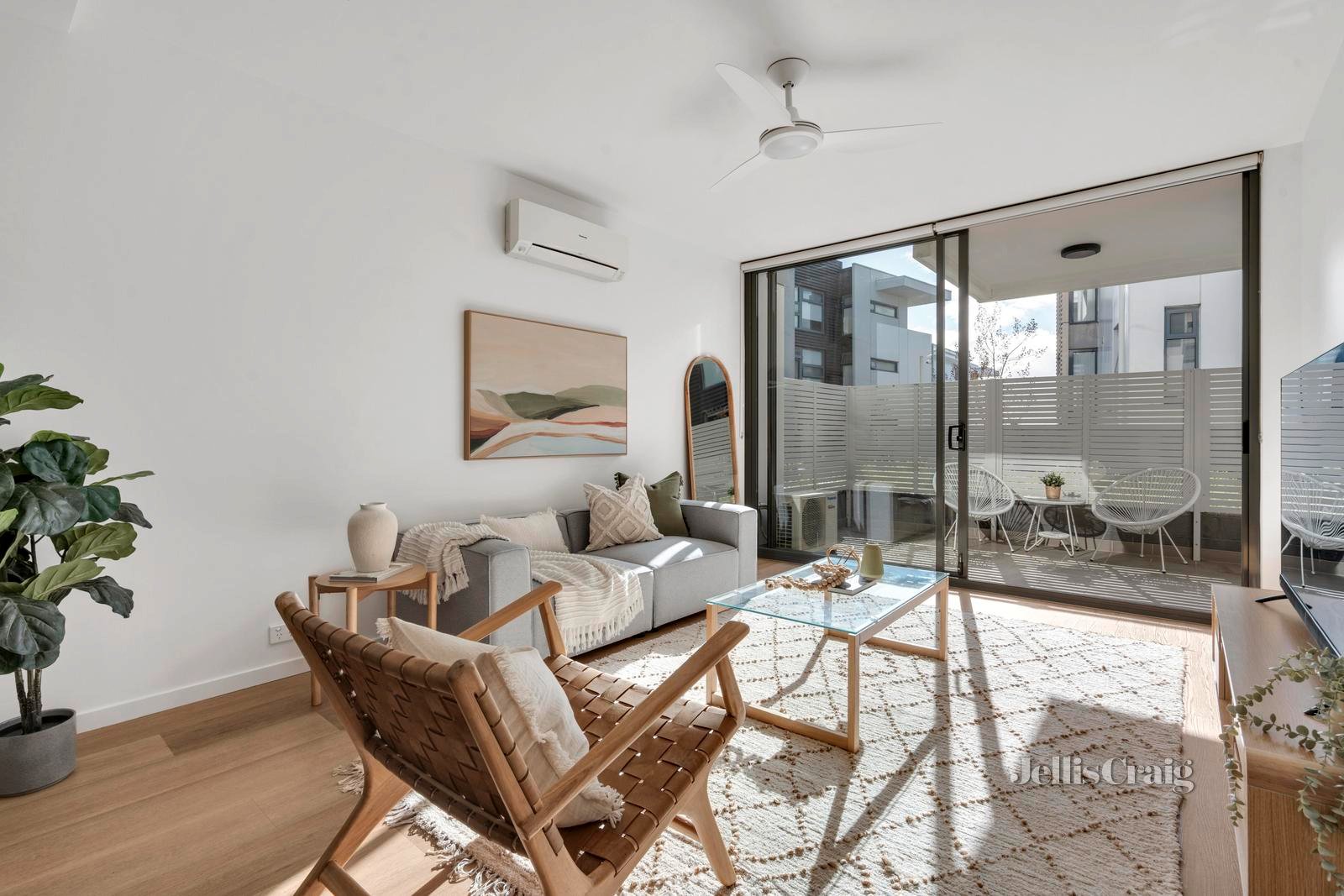 D113/460 Victoria Street, Brunswick image 10