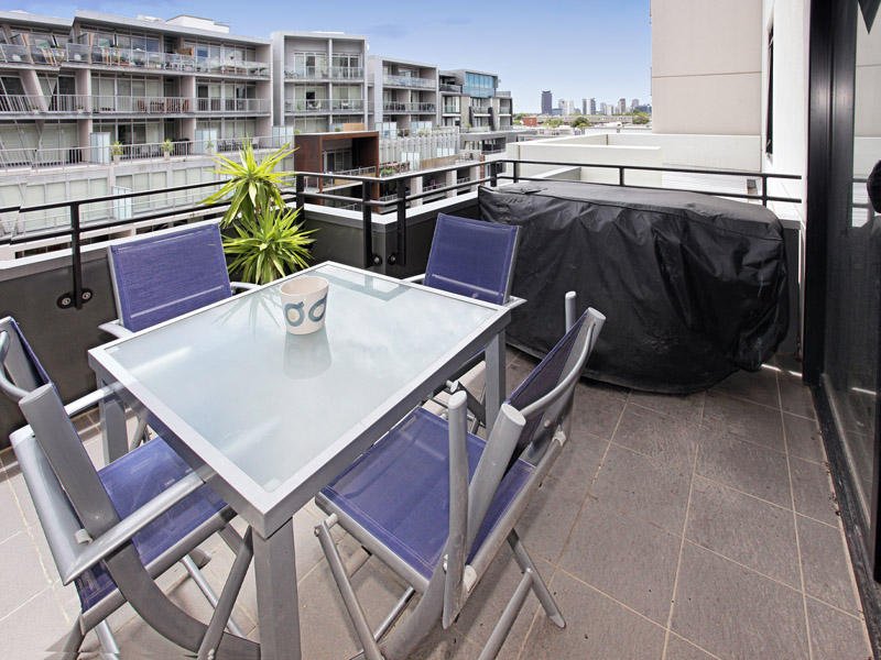 D401,52 Nott Street, Port Melbourne image 2