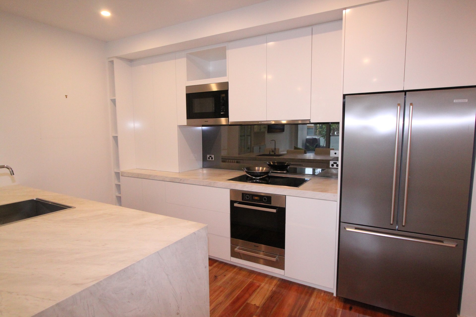 Property Gallery Thumbnail 3