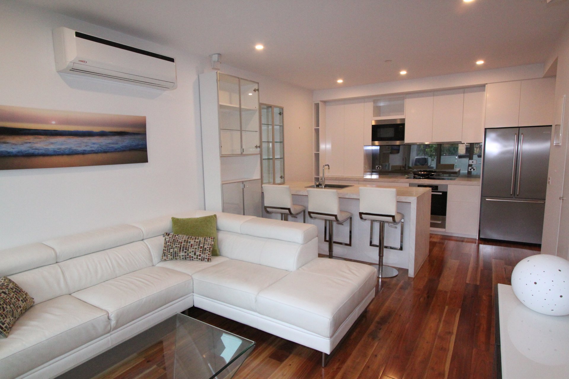 Property Gallery Thumbnail 3
