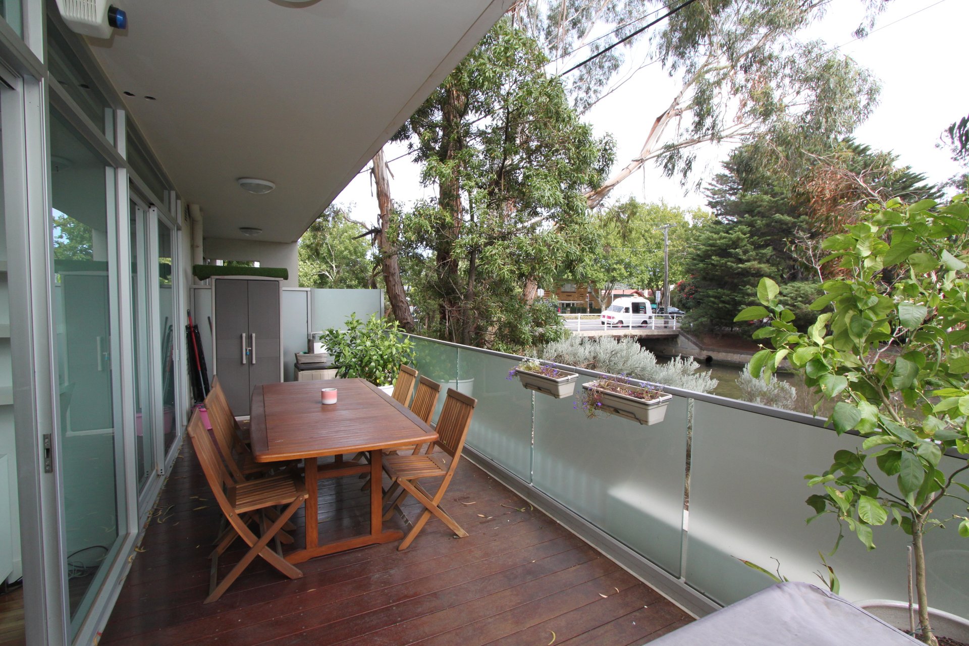 Property Gallery Thumbnail 7