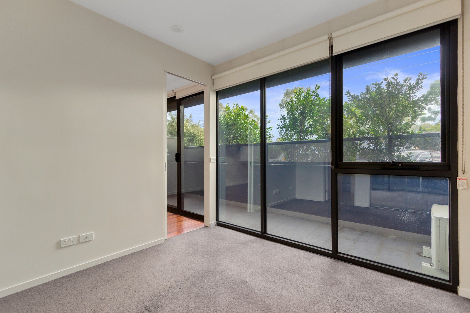 G01/660 Blackburn Road, Clayton image 3