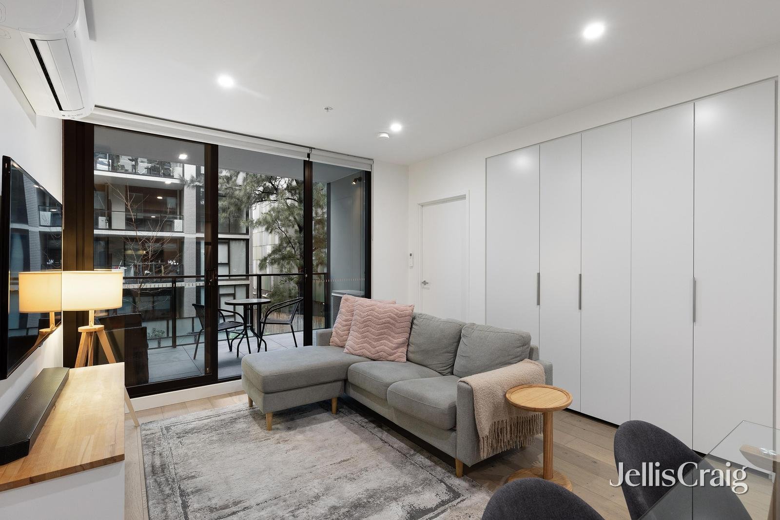 G01b/12 Powlett Street, Heidelberg image 6