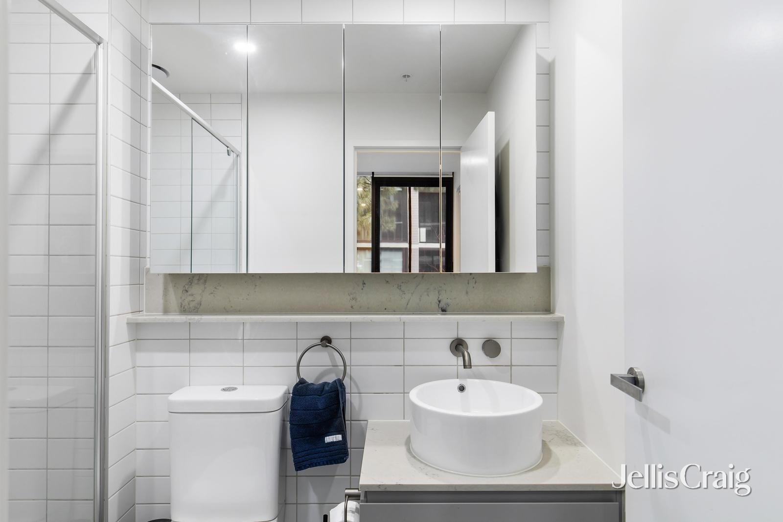 G01b/12 Powlett Street, Heidelberg image 9