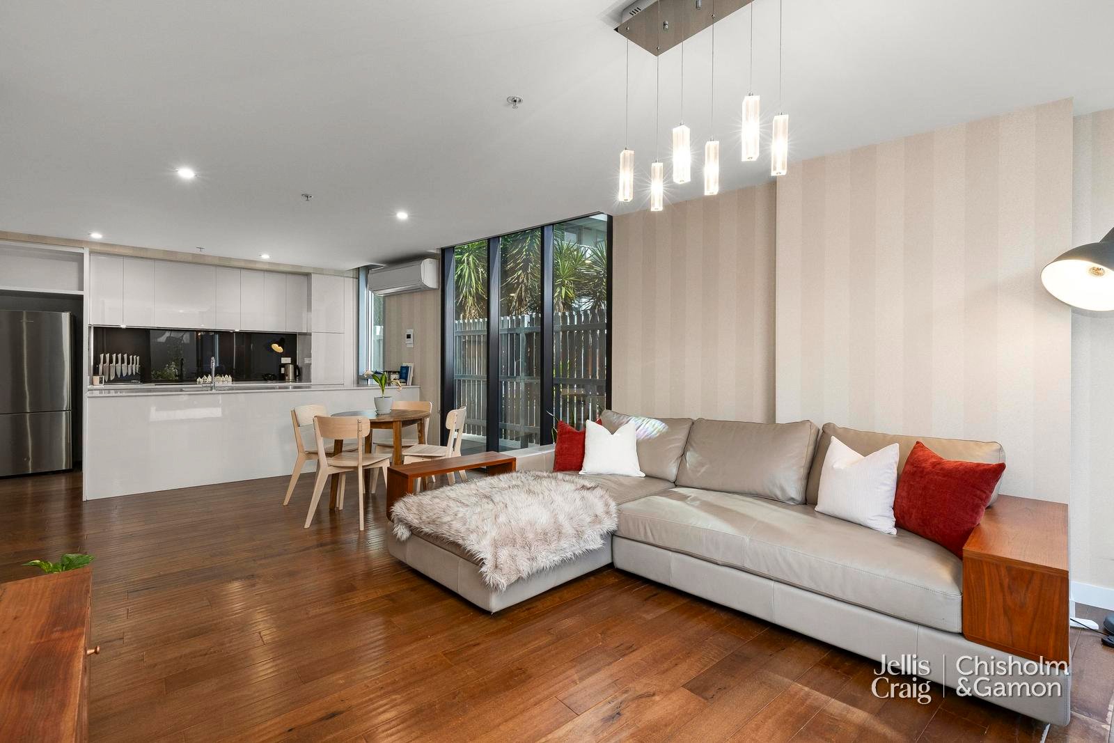 G02/101 Bay Street, Port Melbourne image 11