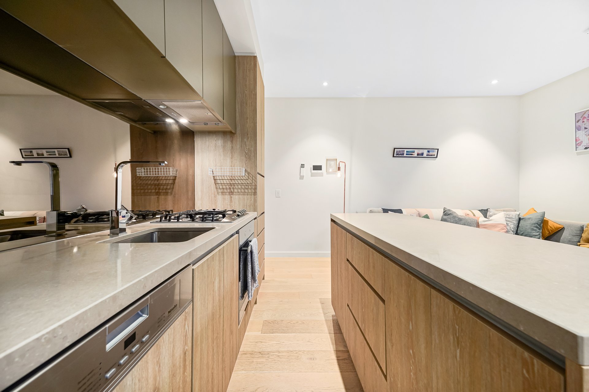 G02/17 Riversdale Road, Hawthorn image 4